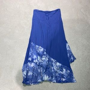 Coconuts beach skirt